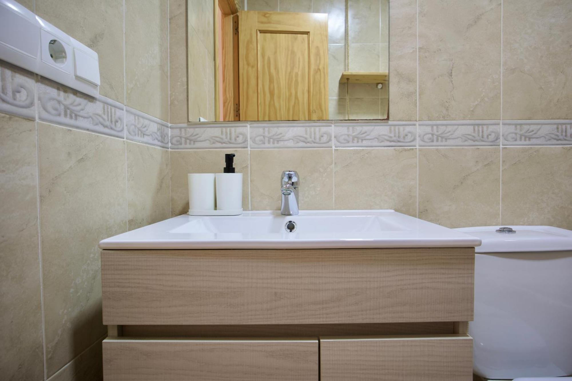 Bonito Apartamento Cerca De La Playa De Torrox Luaran gambar